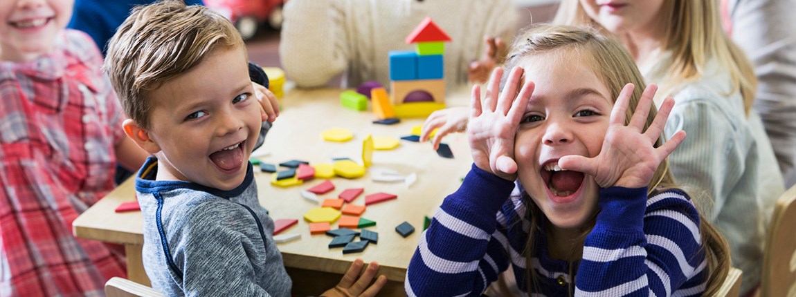 kids-making-fun-faces